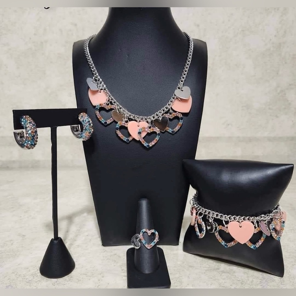 Look the heart orange set